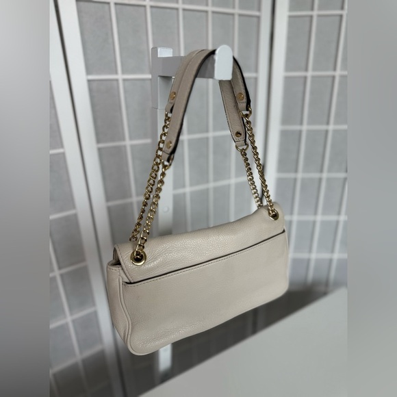 Michael Kors Fulton Shoulder Flap Purse Shoulder Bag with Gold Chain - Picture 14 of 15